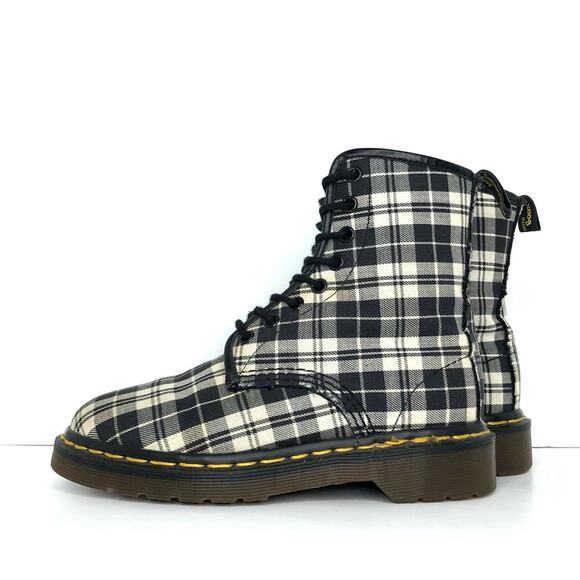 Vintage Dr Martens 1460 Black and White Plaid MIE Canvas Boots Women’s 5 Shoes - Picture 3 of 13